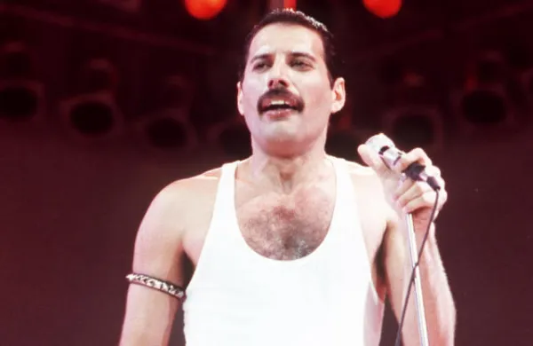 Freddie Mercury best pop 80s singers