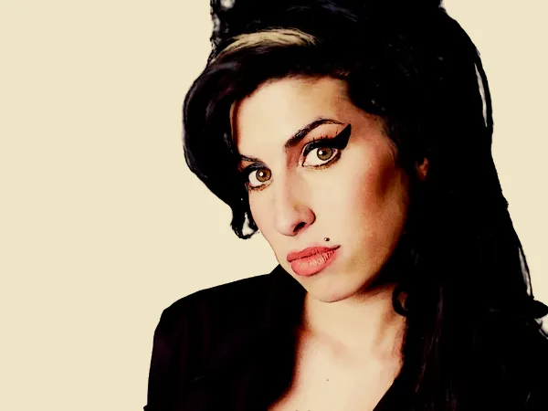 Amy Winehouse - Musicians Who Died Too Soon